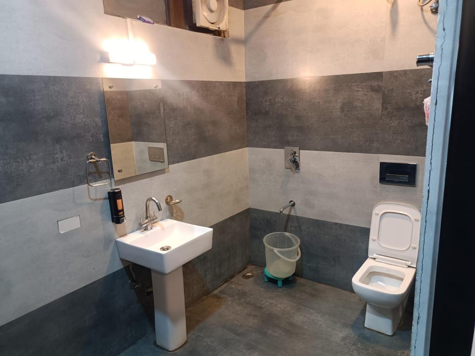 Hotel Kuber Rai Экстерьер фото